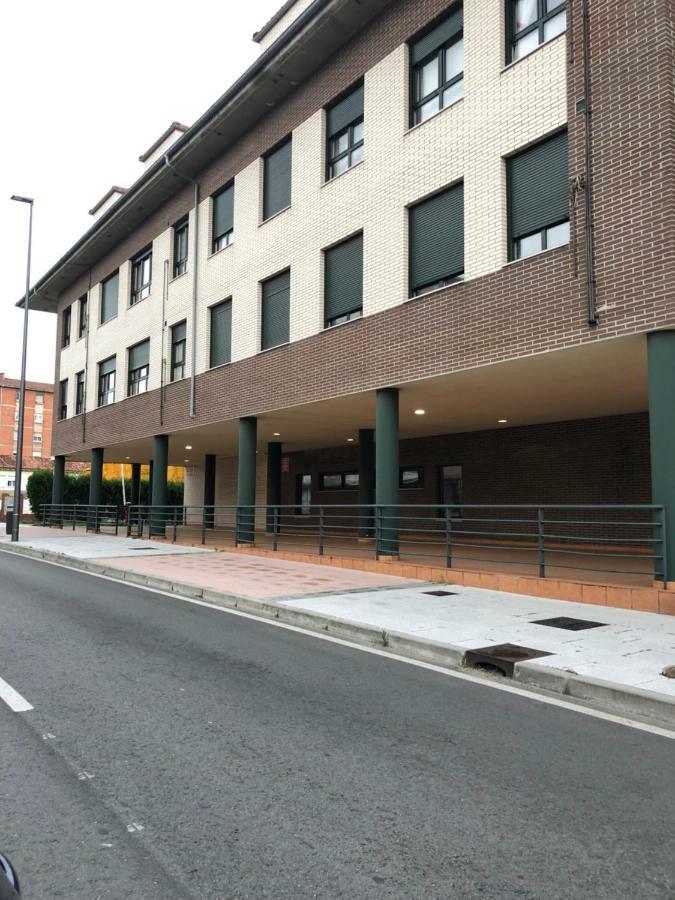 Piso Vacacional En Aviles Leilighet Eksteriør bilde